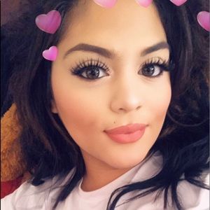 Meet your Posher, Deberli